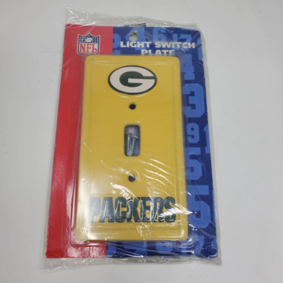 NFL Green Bay Packers Ceramic Light Switch Plate Cover - Picture 2 of 2